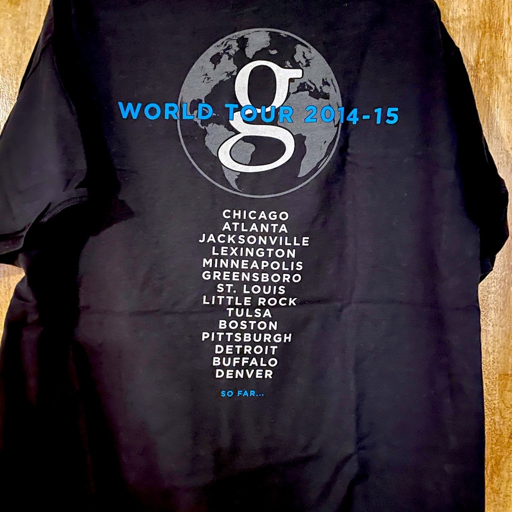 Garth Brooks T-Shirt NWT never worn